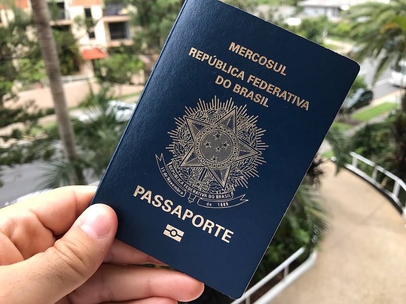 Documentos para alugar um carro no aeroporto de Santiago Documentos para alugar um carro no aeroporto de Santiago
