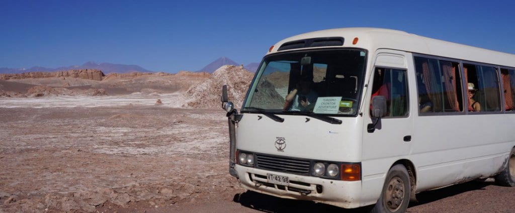 Ônibus de viagem em San Pedro de Atacama Ônibus de viagem em San Pedro de Atacama