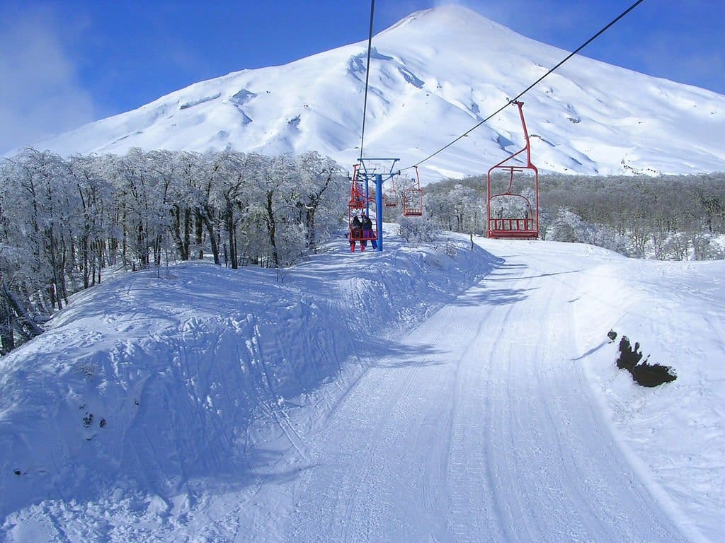 Esqui no Vulcão Villarrica em Pucón, Chile Esqui no Vulcão Villarrica em Pucón, Chile
