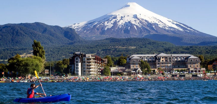 Lago Villarrica em Pucón, no Chile Lago Villarrica em Pucón, no Chile