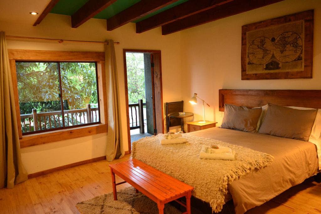 Quarto do Hostal Rio Libre em Pucón Quarto do Hostal Rio Libre em Pucón