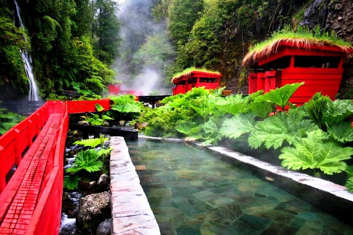 Termas Geométricas em Pucón, Chile Termas Geométricas em Pucón, Chile