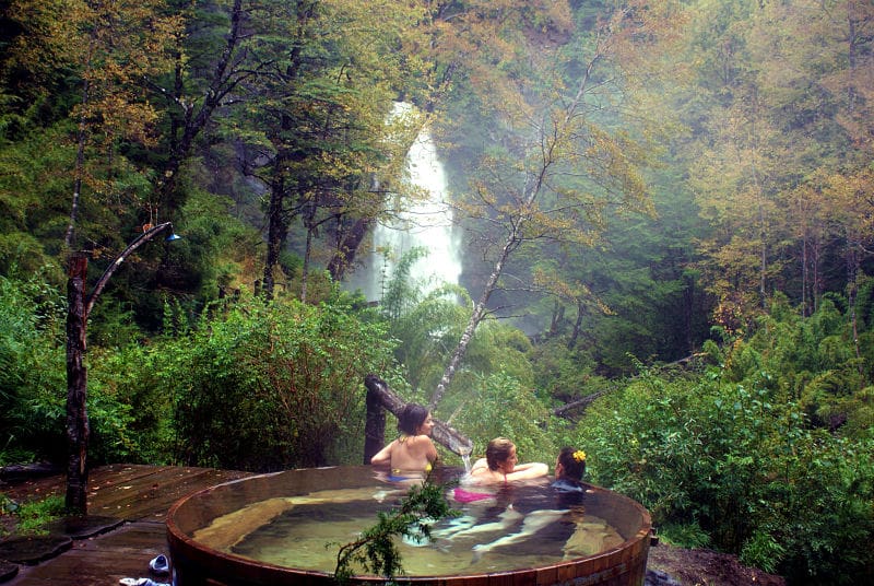 Termas em Pucón durante o verão Termas em Pucón durante o verão