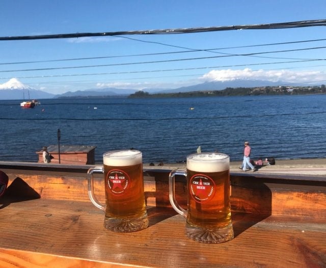 Chester Beer Brewing Company em Puerto Varas Chester Beer Brewing Company em Puerto Varas